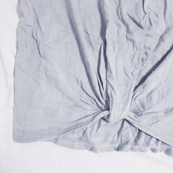 Hot Topic Grey Graffic Tee Shirt Top - Picture 2 of 8